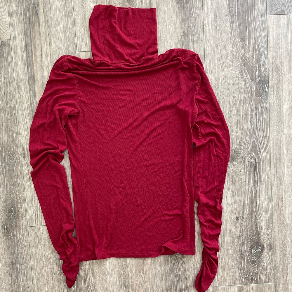 Fabletics Turtle Neck Long sleeve